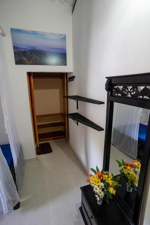 Hostal Coco Bomgo Мінка Екстер'єр фото