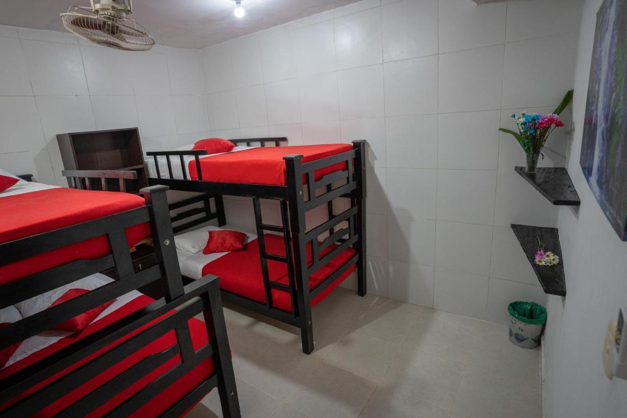 Hostal Coco Bomgo Мінка Екстер'єр фото